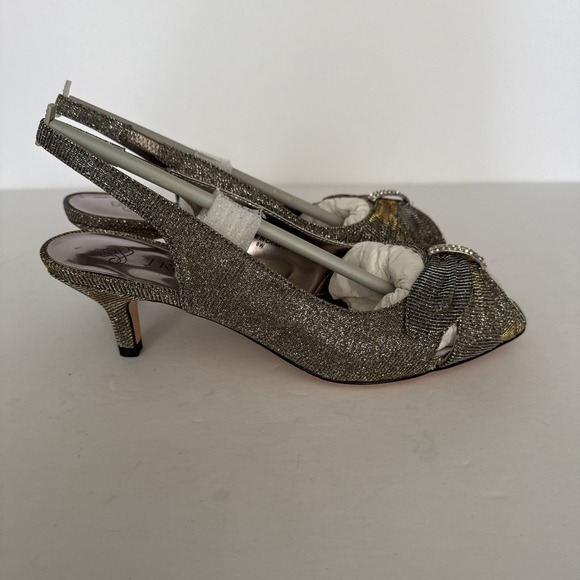 J Renee Heels Slader Dance Fabric Shimmery Pewter Kitten Heels Sling Back 8 W - Picture 6 of 10
